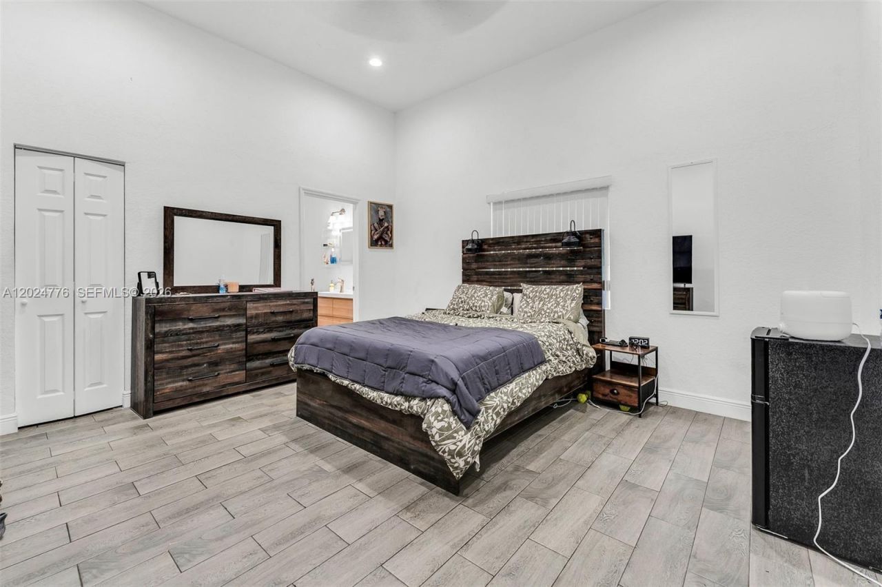 2804 Washington Dr , Fort Lauderdale, FL 33311 Photo