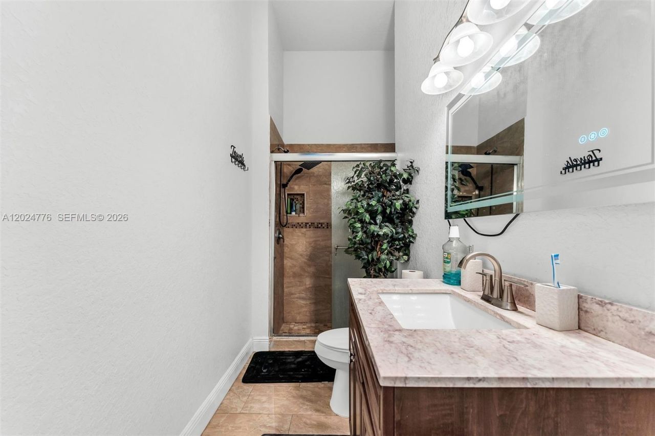 2804 Washington Dr , Fort Lauderdale, FL 33311 Photo