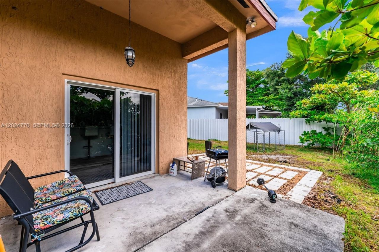 2804 Washington Dr , Fort Lauderdale, FL 33311 Photo