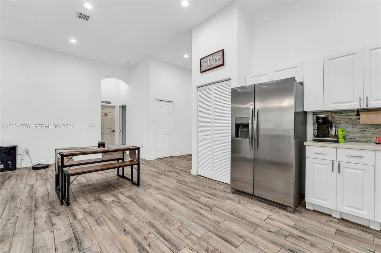 2804 Washington Dr , Fort Lauderdale, FL 33311 Photo
