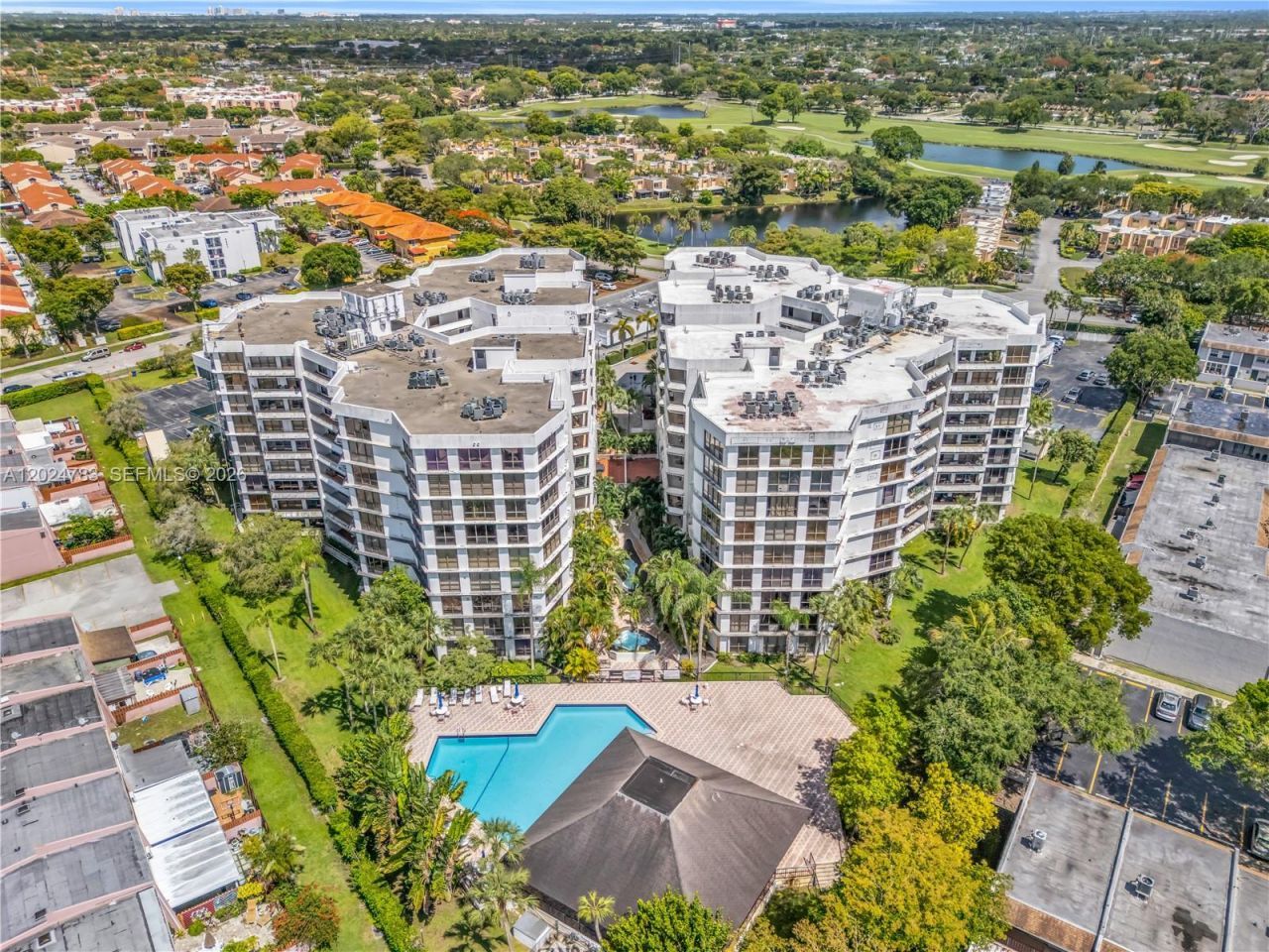 13951 Kendale Lakes Cir , Unit 208A, Miami, FL 33183 Photo