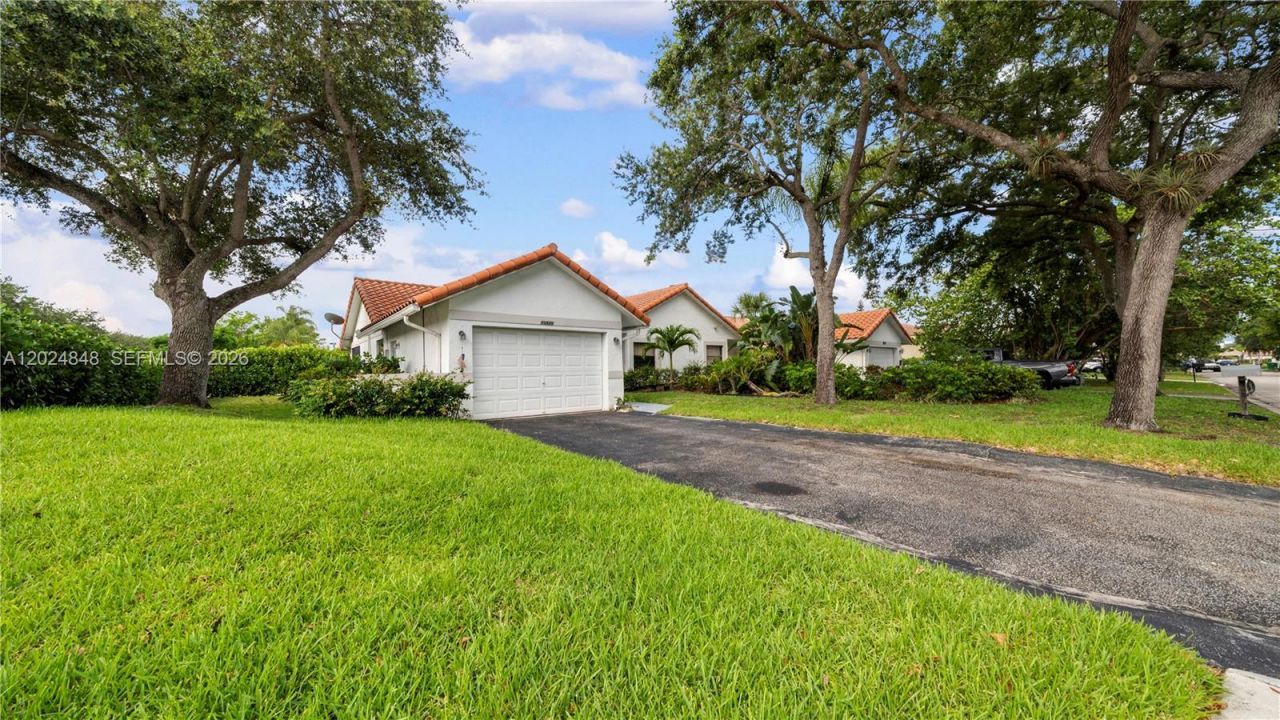 10520 NW 41st St, Unit 10520, Coral Springs, FL 33065 Photo