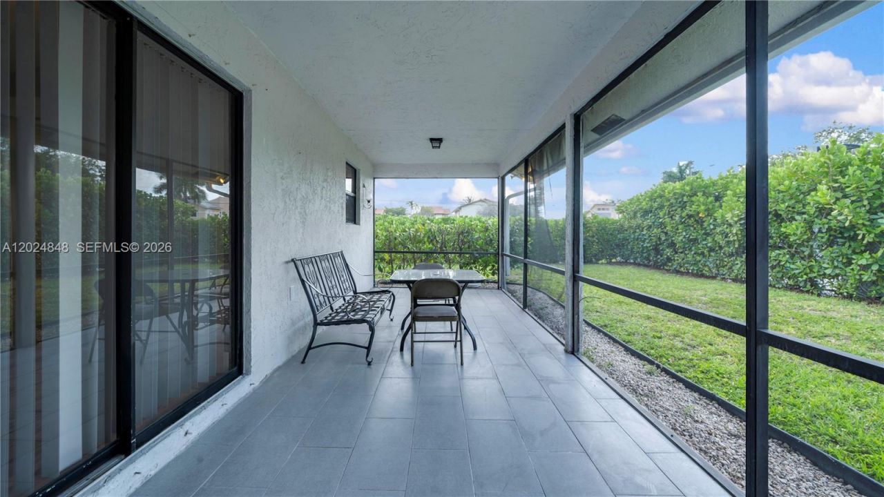 10520 NW 41st St, Unit 10520, Coral Springs, FL 33065 Photo