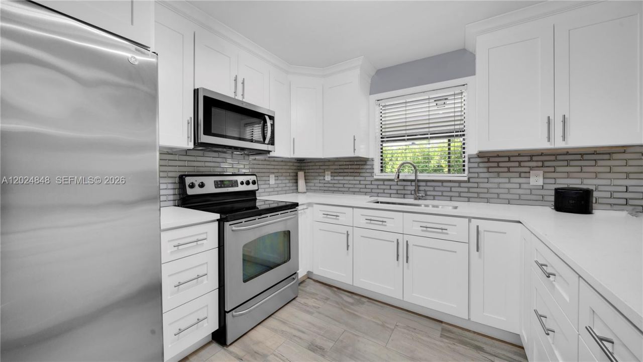 10520 NW 41st St, Unit 10520, Coral Springs, FL 33065 Photo