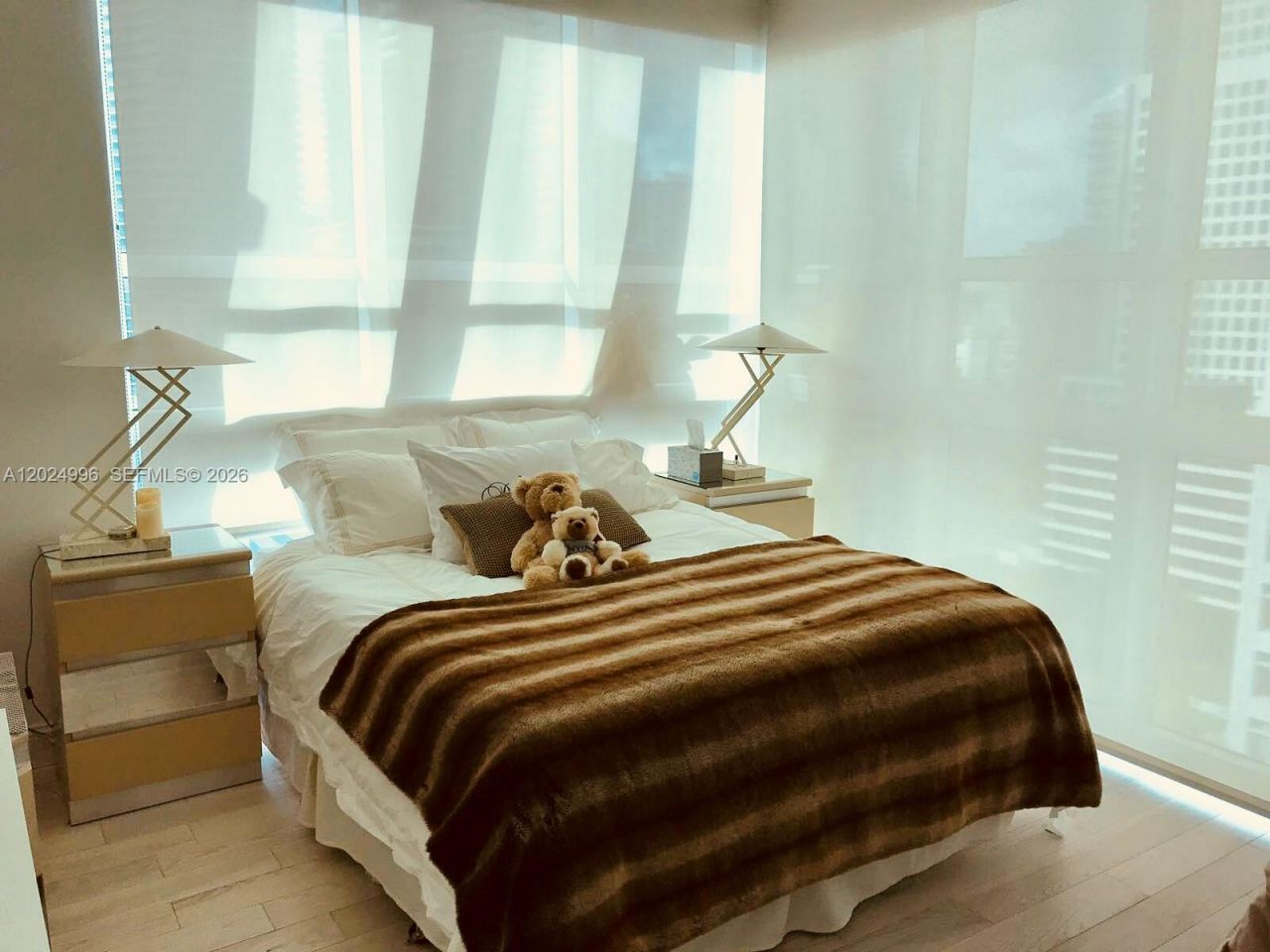 950 Brickell Bay Dr , Unit 2000, Miami, FL 33131 Photo