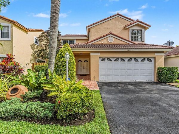 15033 SW 110th Ter , Miami, FL 33196