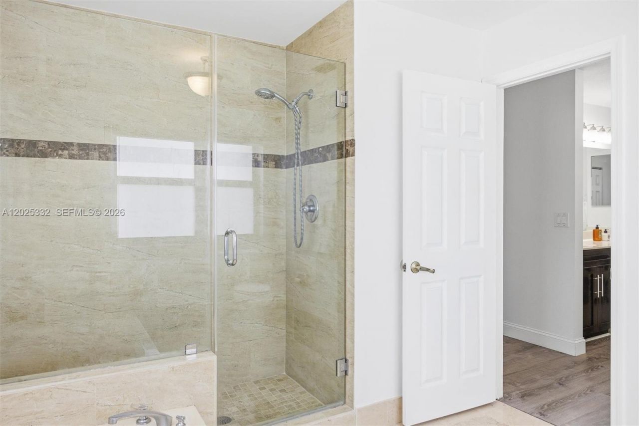 2 Gables Blvd, Weston, FL 33326 Photo