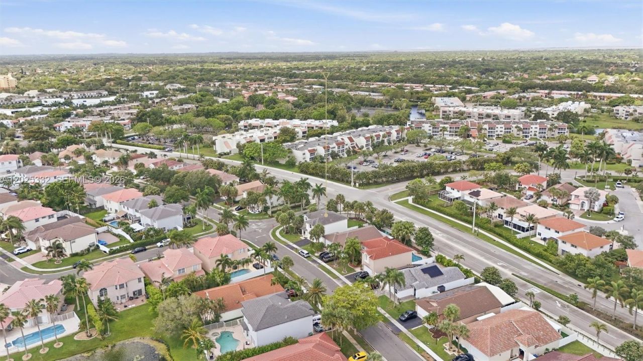 2 Gables Blvd, Weston, FL 33326 Photo