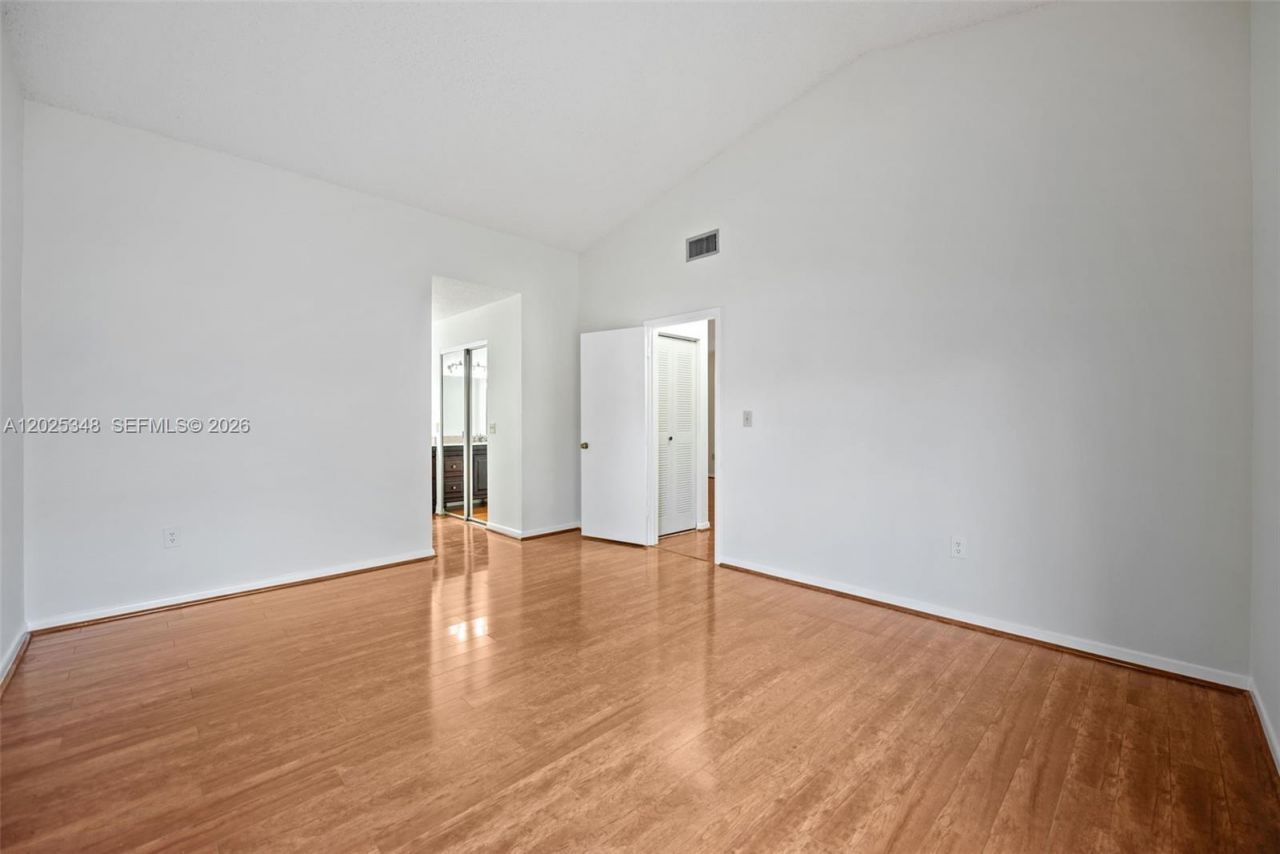 5901 Chester Ln, Davie, FL 33331 Photo