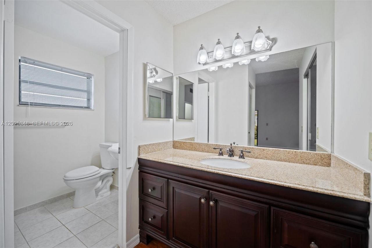 5901 Chester Ln, Davie, FL 33331 Photo
