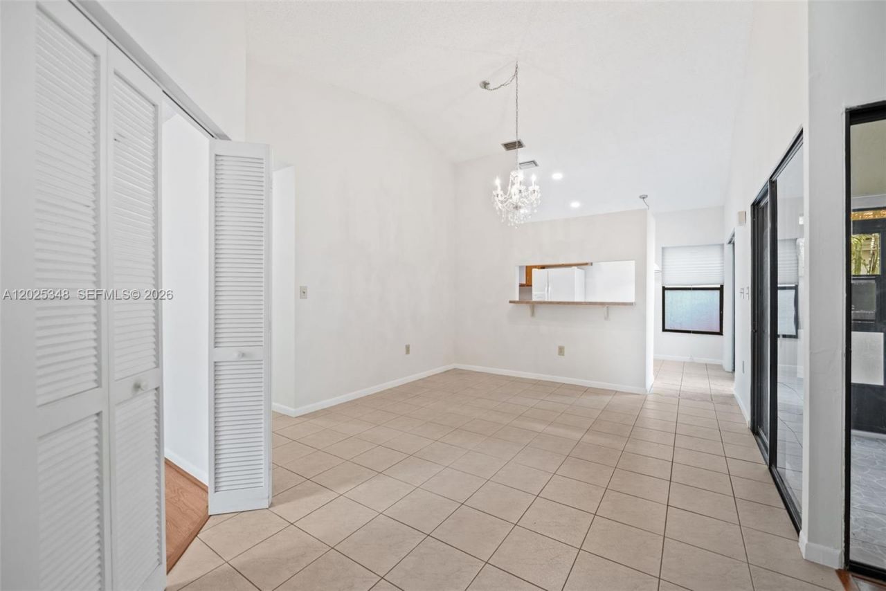 5901 Chester Ln, Davie, FL 33331 Photo