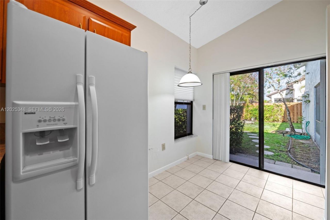 5901 Chester Ln, Davie, FL 33331 Photo