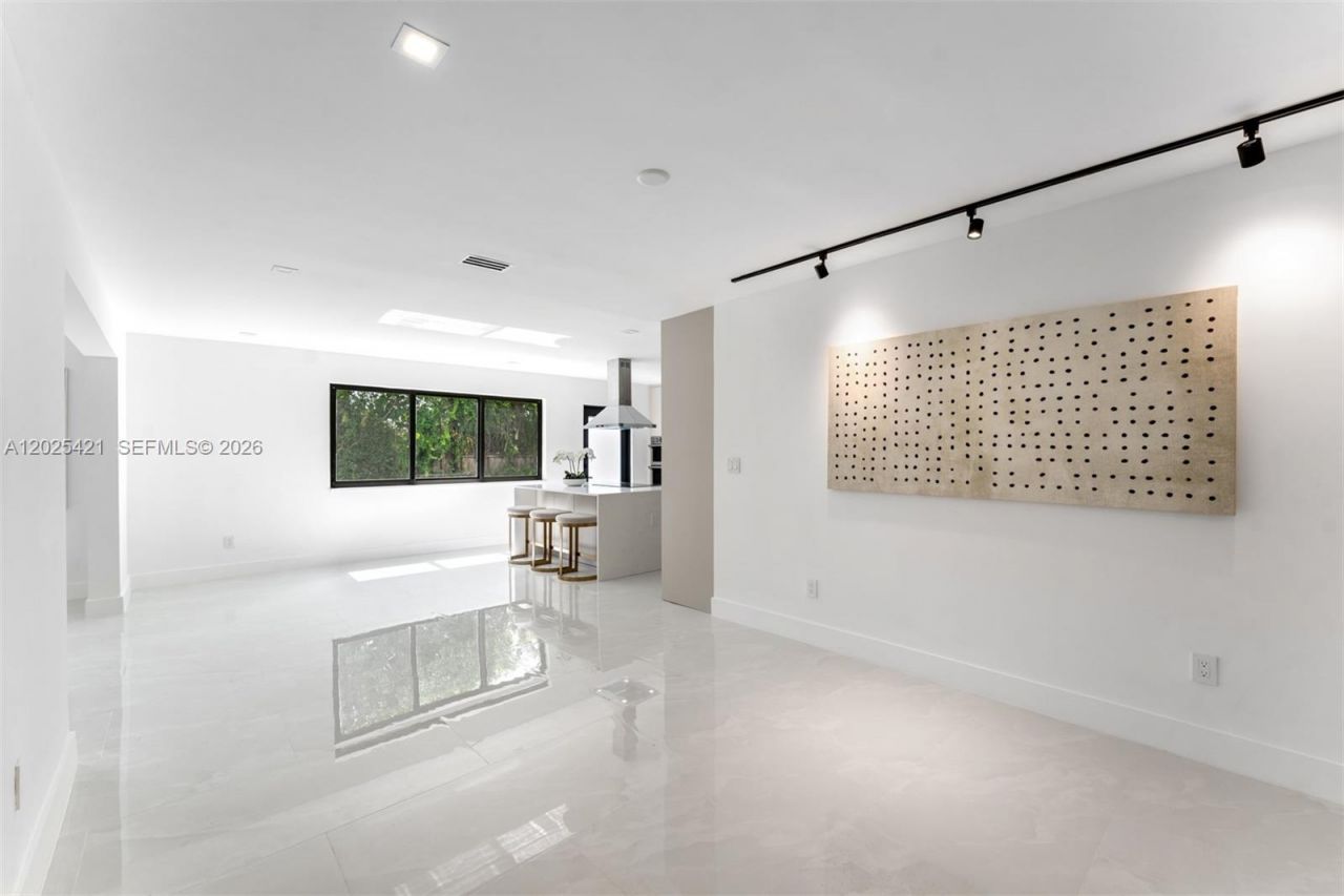 10825 SW 80th Ave , Miami, FL 33156 Photo