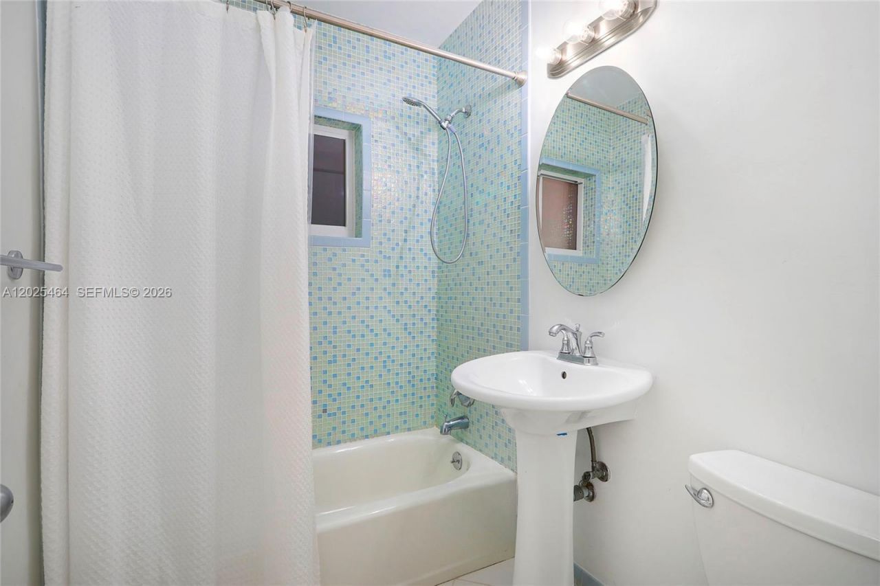 5835 SW 49th St, Miami, FL 33155 Photo