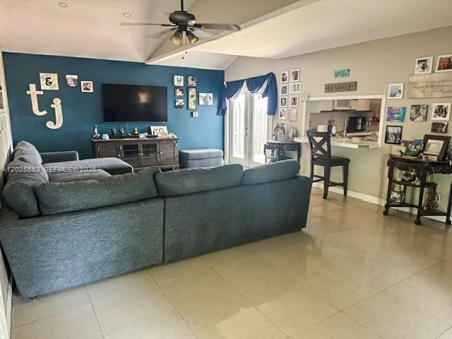 21705 SW 99th Ave , Cutler Bay, FL 33190 Photo