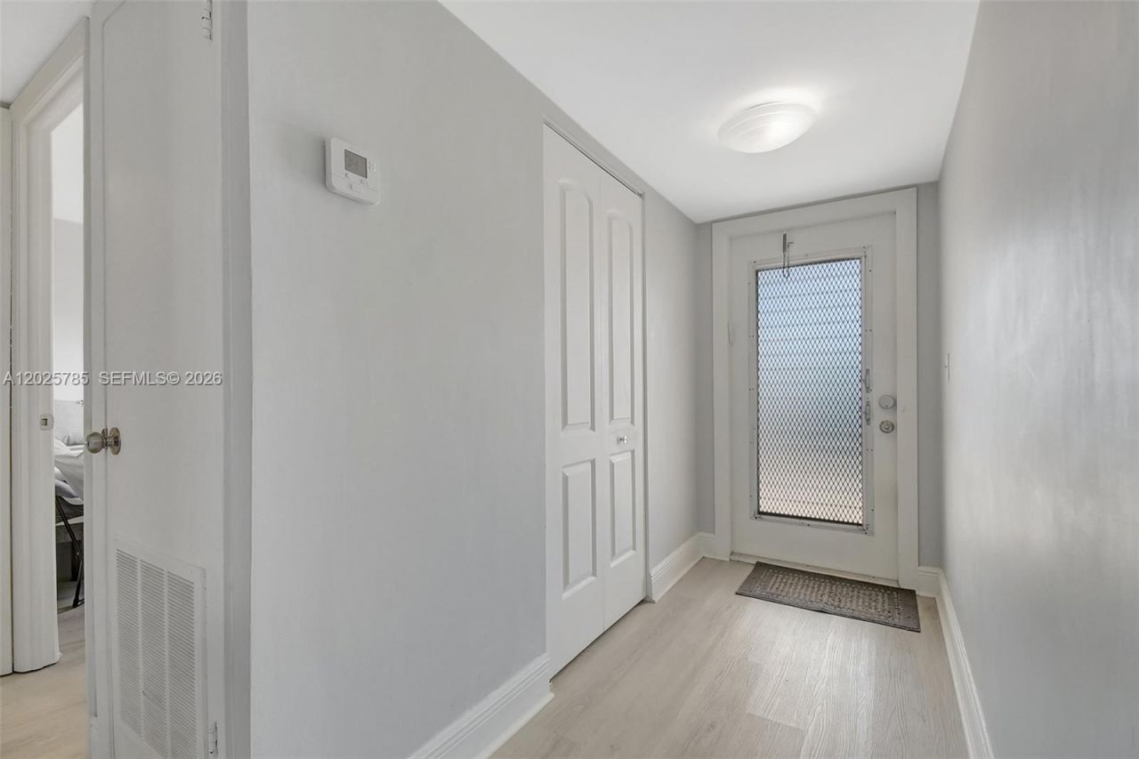 10145 Sunrise Lakes Blvd, Unit 403, Sunrise, FL 33322 Photo
