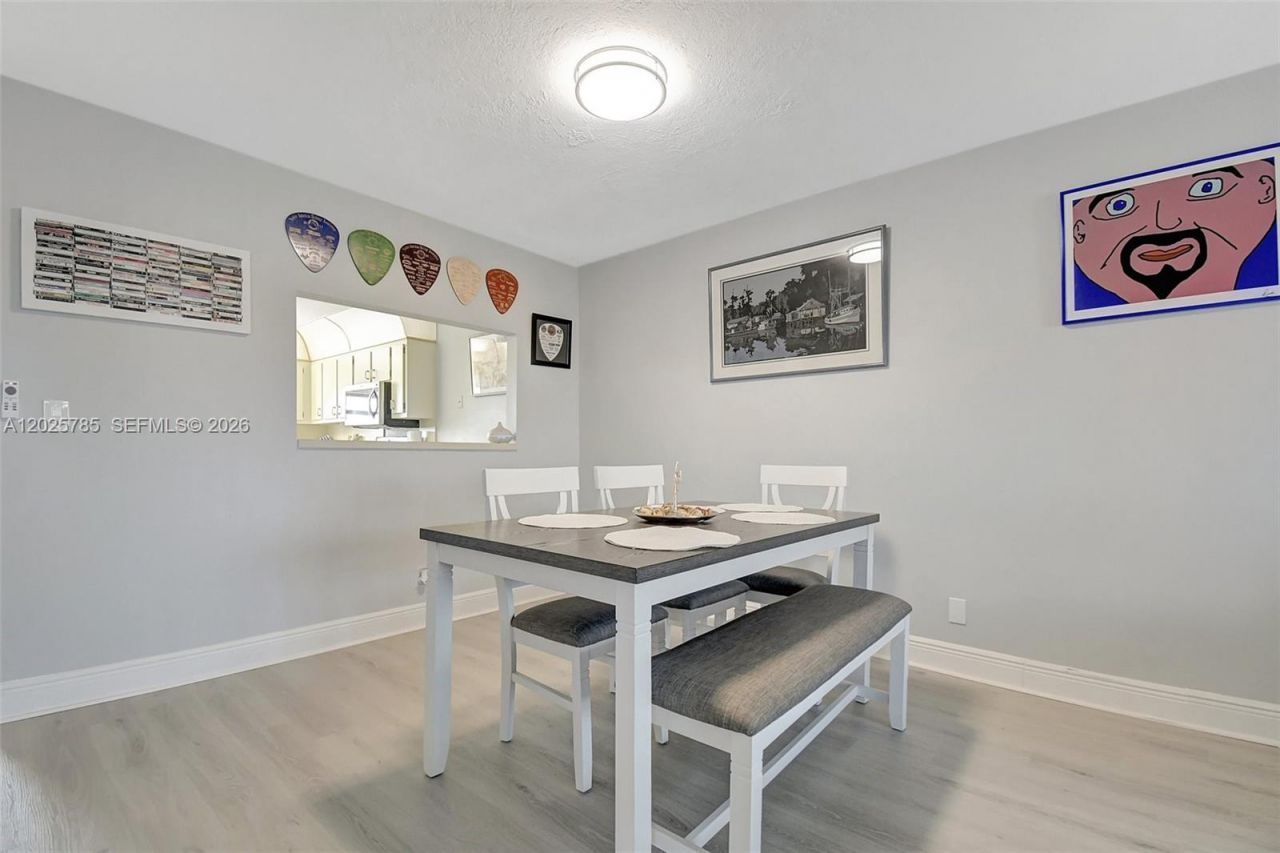 10145 Sunrise Lakes Blvd, Unit 403, Sunrise, FL 33322 Photo