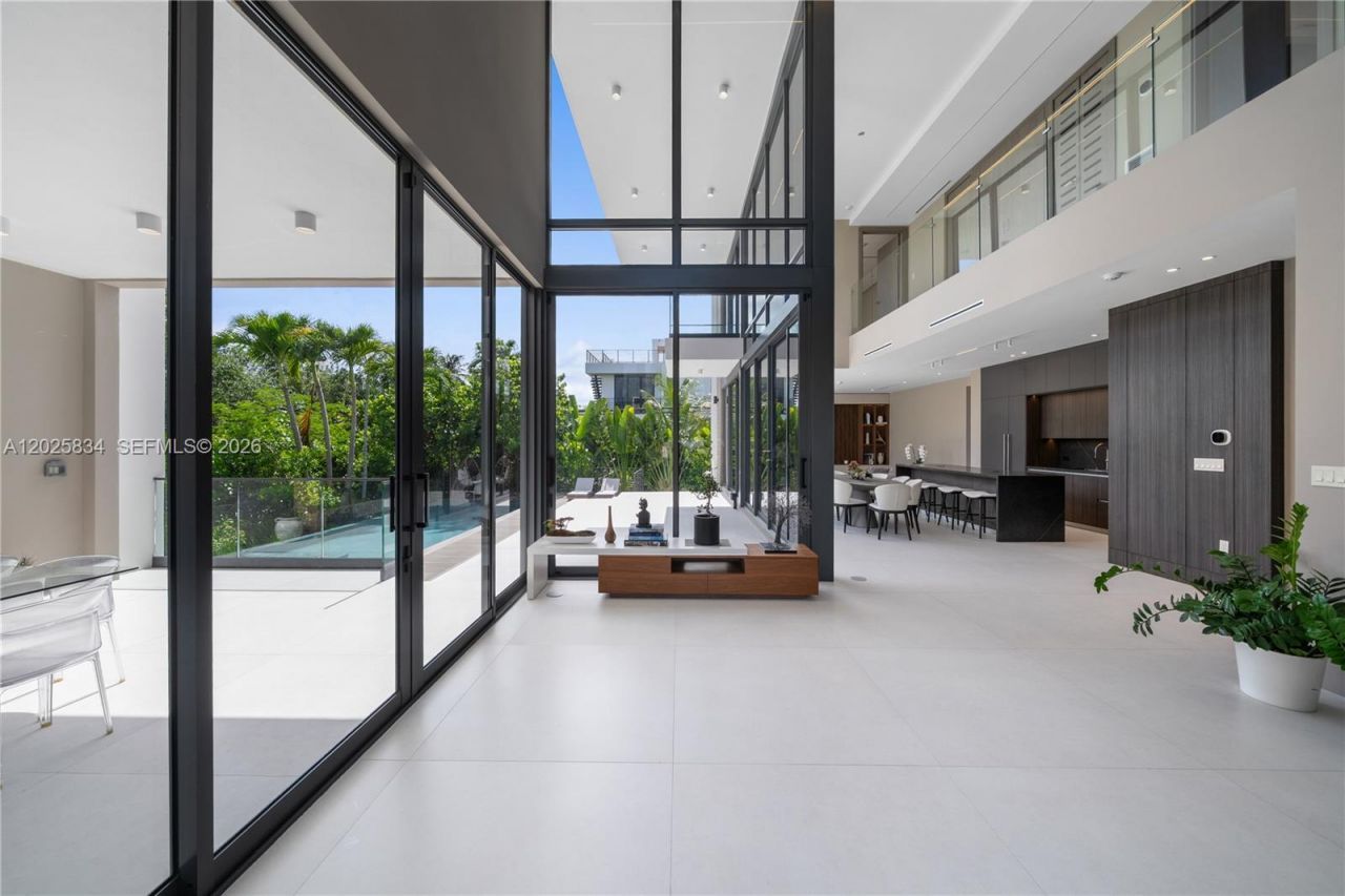 571 Glenridge Rd, Key Biscayne, FL 33149 Photo