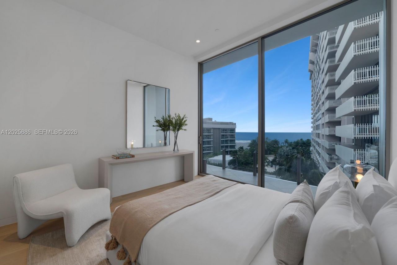 5 Grove Isle Dr, Unit PH-L05, Coconut Grove, FL 33133 Photo