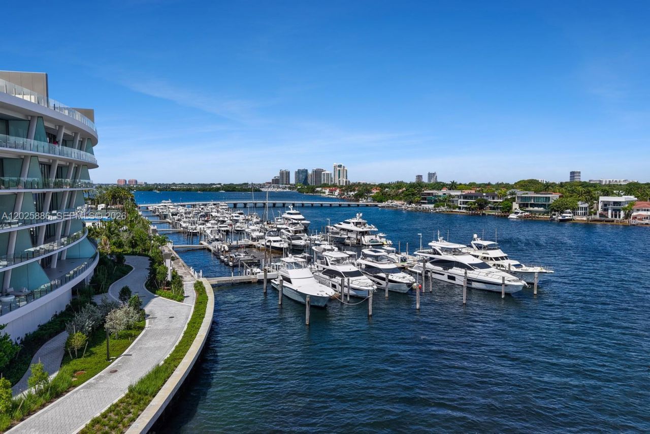5 Grove Isle Dr, Unit PH-L05, Coconut Grove, FL 33133 Photo