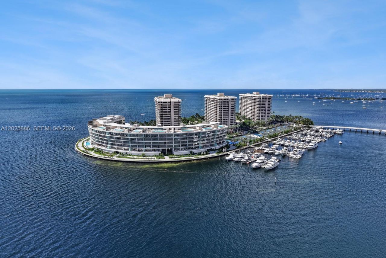 5 Grove Isle Dr, Unit PH-L05, Coconut Grove, FL 33133 Photo