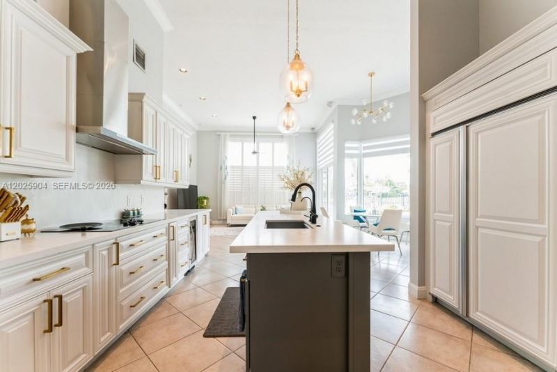 2708 Meadowood Dr , Unit 2708, Weston, FL 33332 Photo