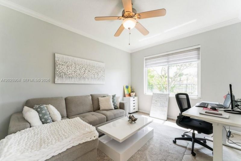 2708 Meadowood Dr , Unit 2708, Weston, FL 33332 Photo