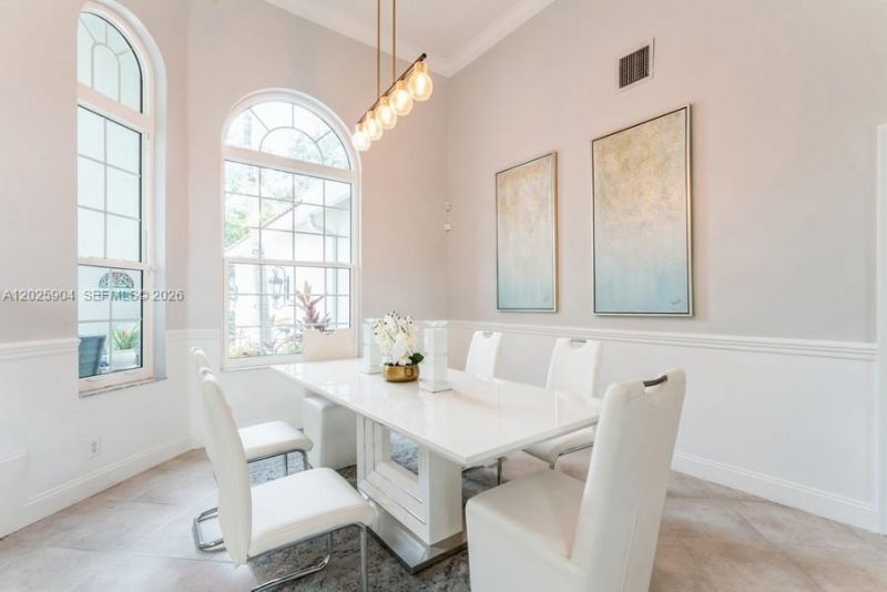 2708 Meadowood Dr , Unit 2708, Weston, FL 33332 Photo