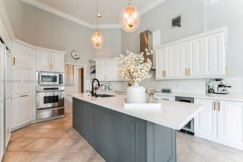 2708 Meadowood Dr , Unit 2708, Weston, FL 33332 Photo