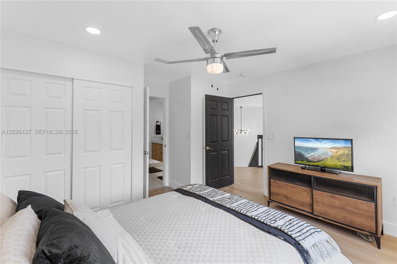 17027 NW 19th St , Pembroke Pines, FL 33028 Photo