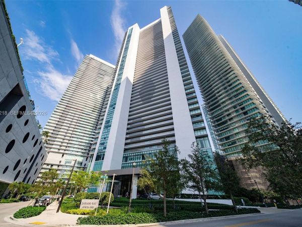 650 NE 32nd St, Unit 3808, Miami, FL 33137