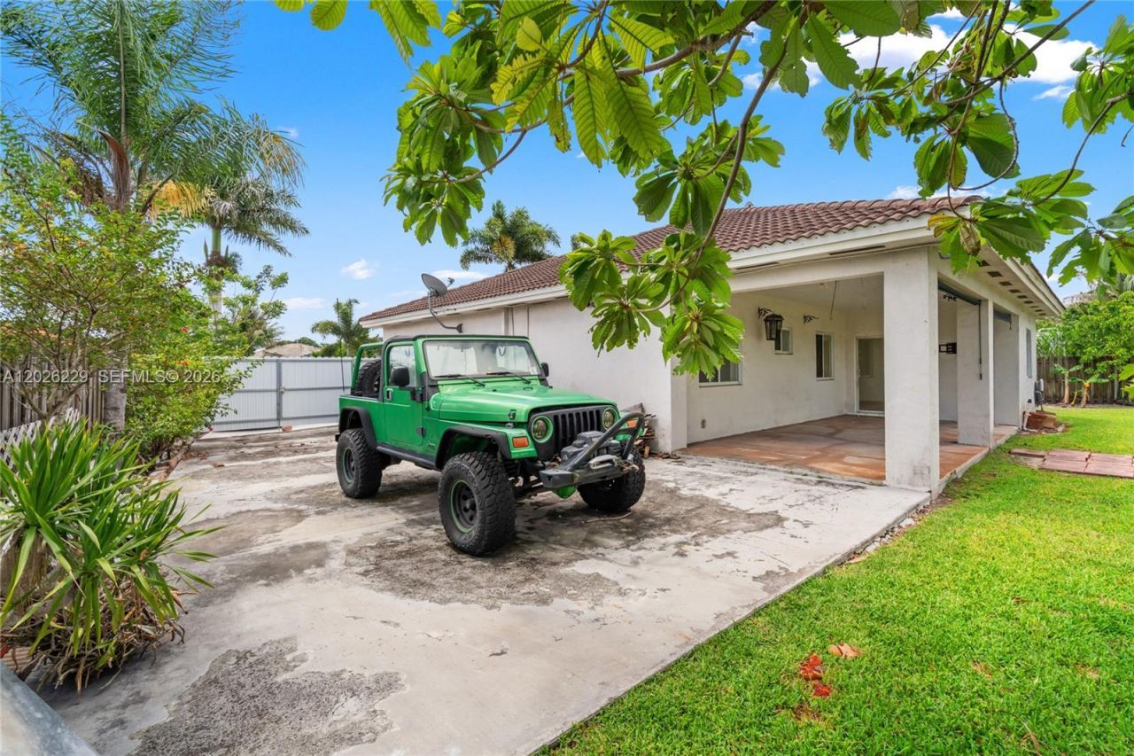 716 SE 12th Ter, Homestead, FL 33033 Photo