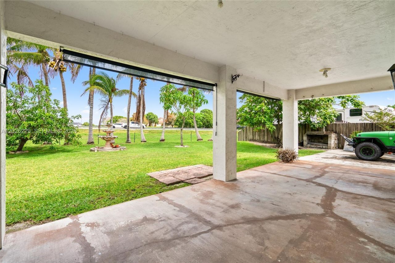 716 SE 12th Ter, Homestead, FL 33033 Photo