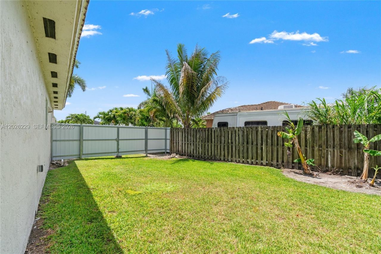 716 SE 12th Ter, Homestead, FL 33033 Photo