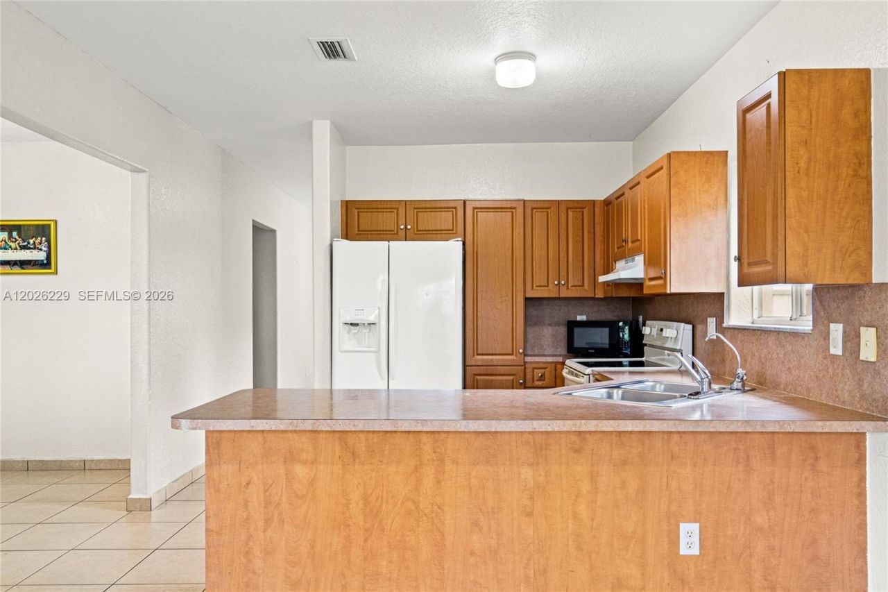 716 SE 12th Ter, Homestead, FL 33033 Photo