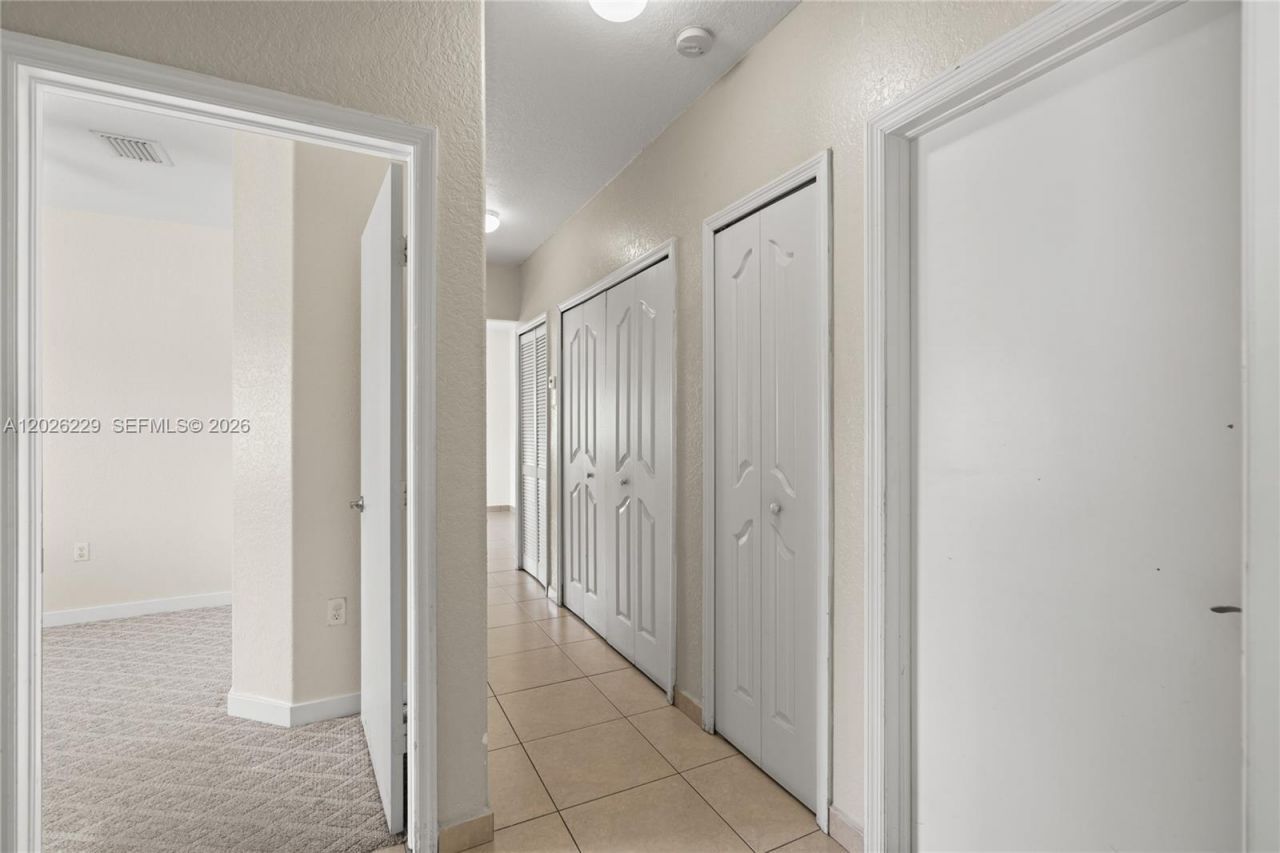 716 SE 12th Ter, Homestead, FL 33033 Photo