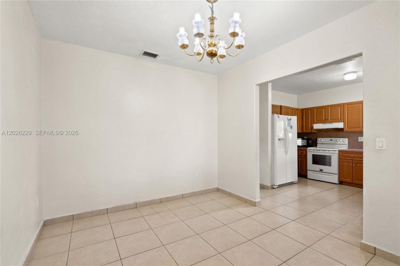716 SE 12th Ter, Homestead, FL 33033 Photo