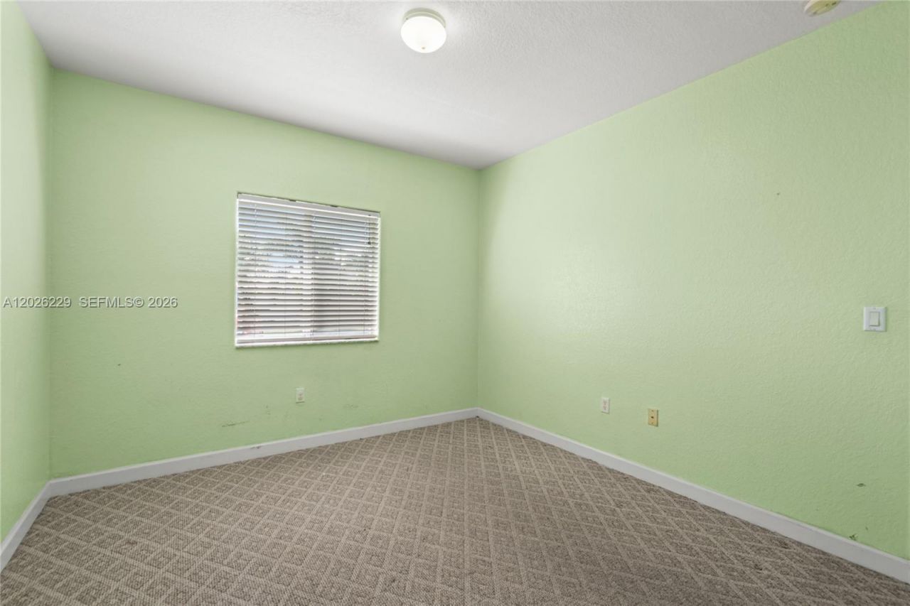 716 SE 12th Ter, Homestead, FL 33033 Photo