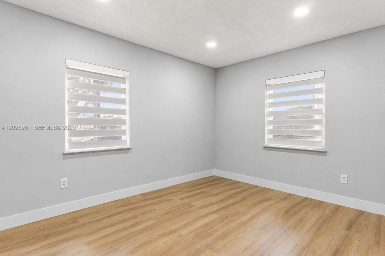 6250 SW 20 Ter, Miami, FL 33155 Photo