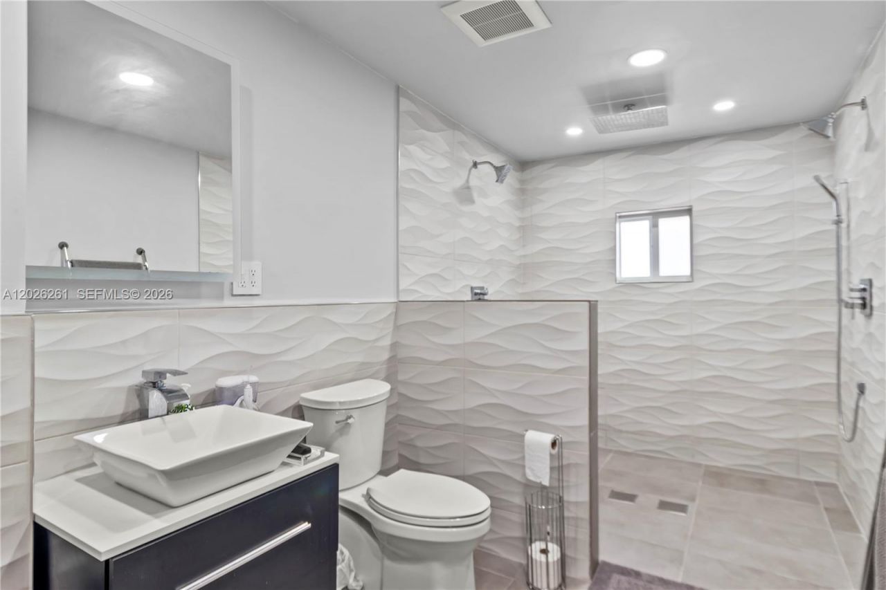 6250 SW 20 Ter, Miami, FL 33155 Photo