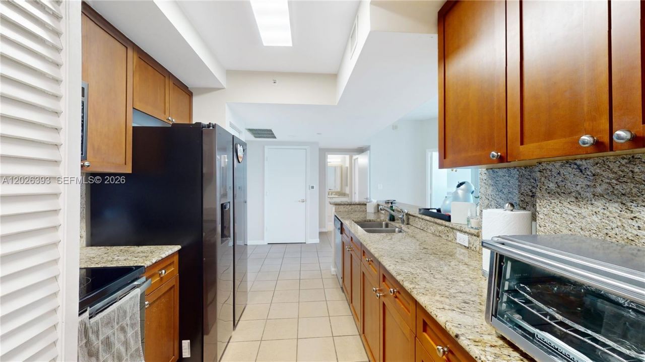 19501 W Country Club Dr , Unit PH-10, Aventura, FL 33180 Photo