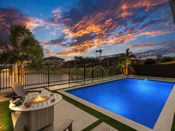 1680 SW 154th Path, Miami, FL 33185