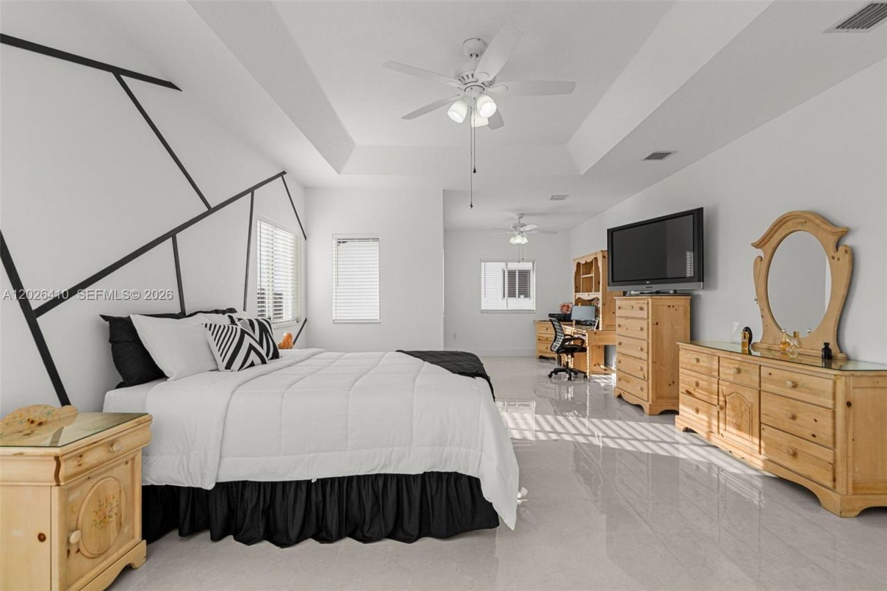 1680 SW 154th Path, Miami, FL 33185 Photo