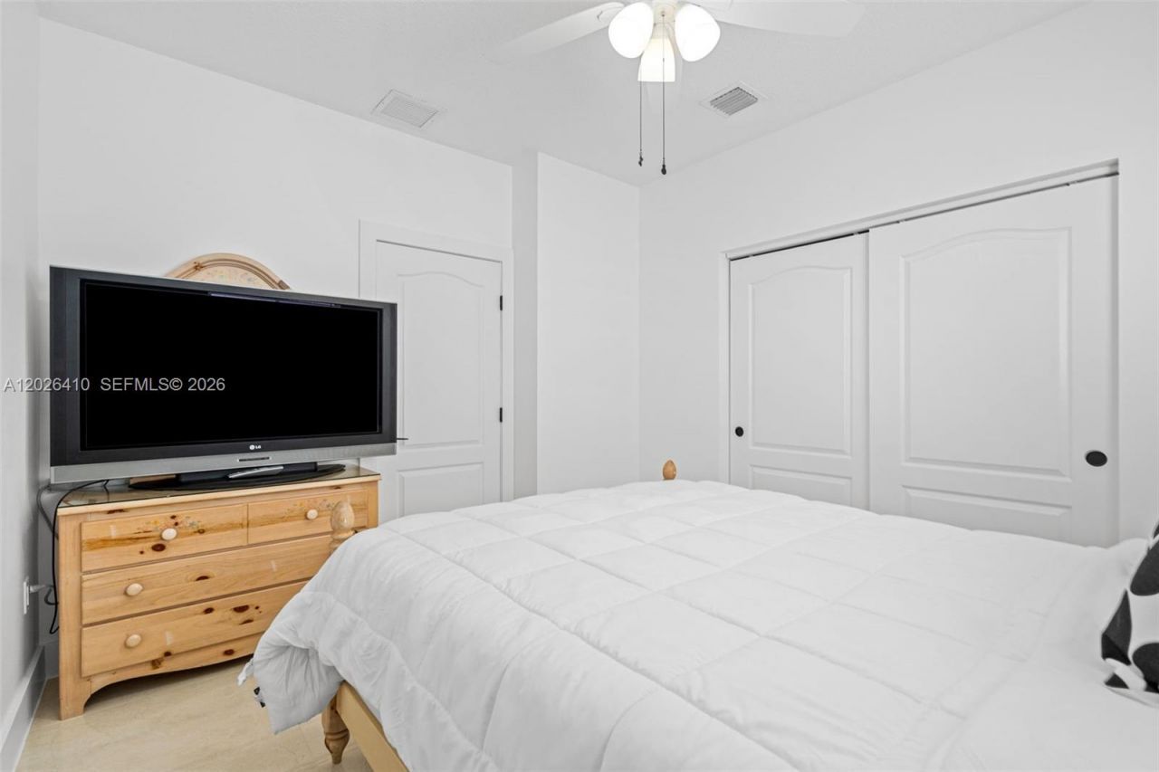 1680 SW 154th Path, Miami, FL 33185 Photo