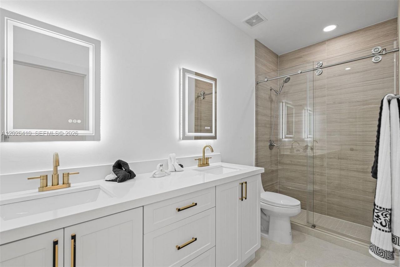 1680 SW 154th Path, Miami, FL 33185 Photo
