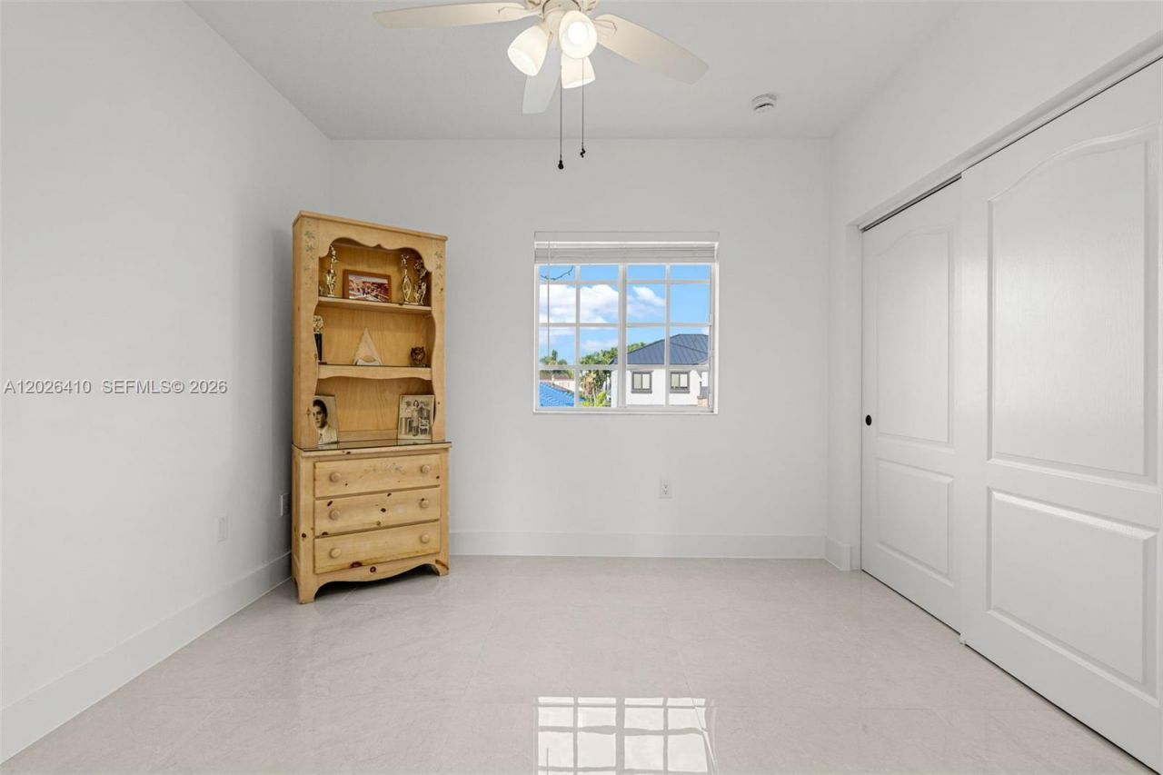 1680 SW 154th Path, Miami, FL 33185 Photo