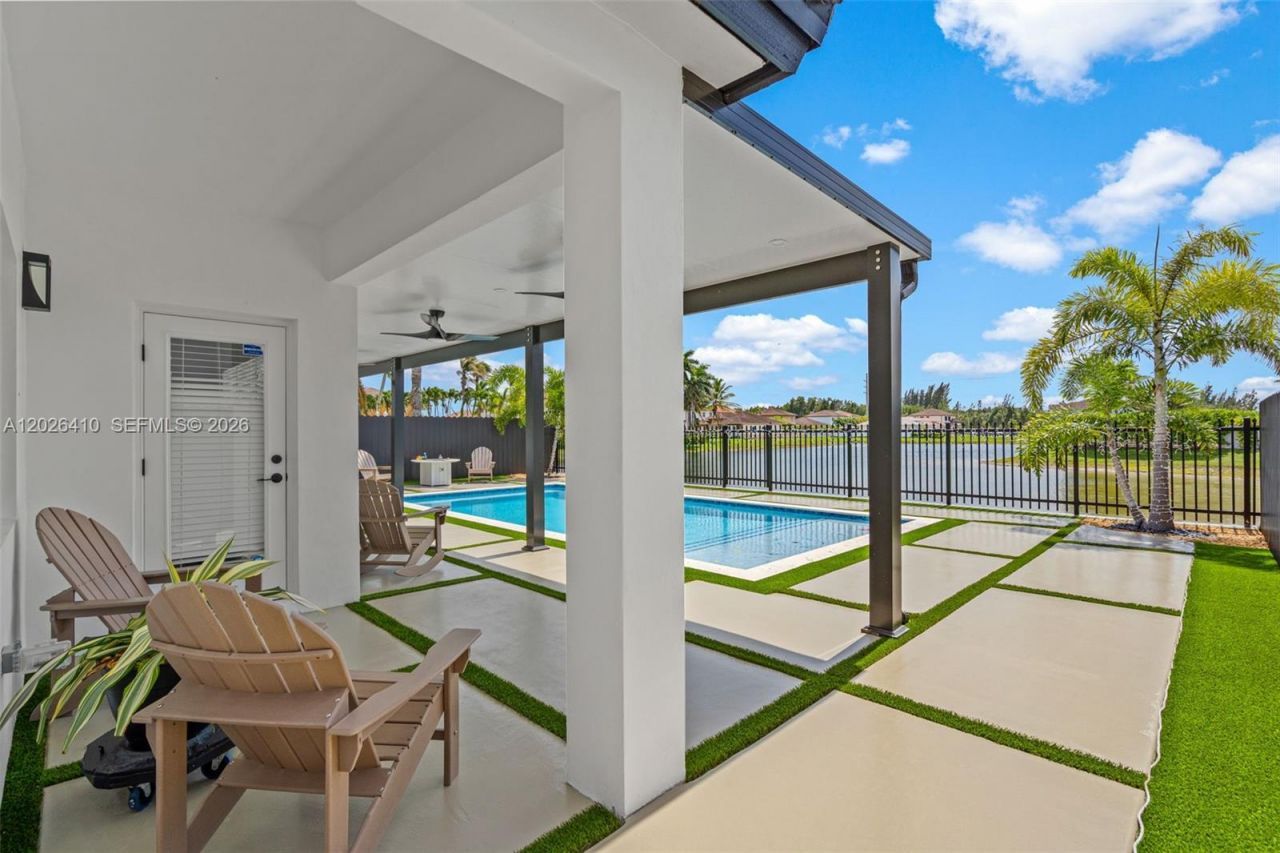 1680 SW 154th Path, Miami, FL 33185 Photo