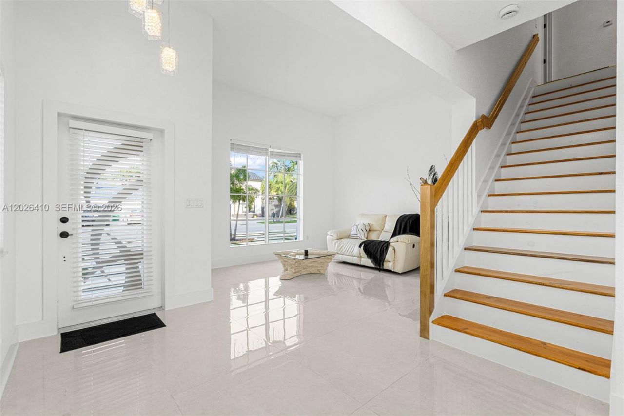 1680 SW 154th Path, Miami, FL 33185 Photo