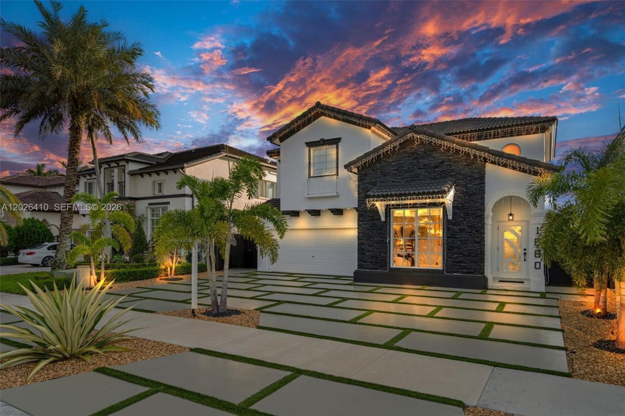 1680 SW 154th Path, Miami, FL 33185 Photo