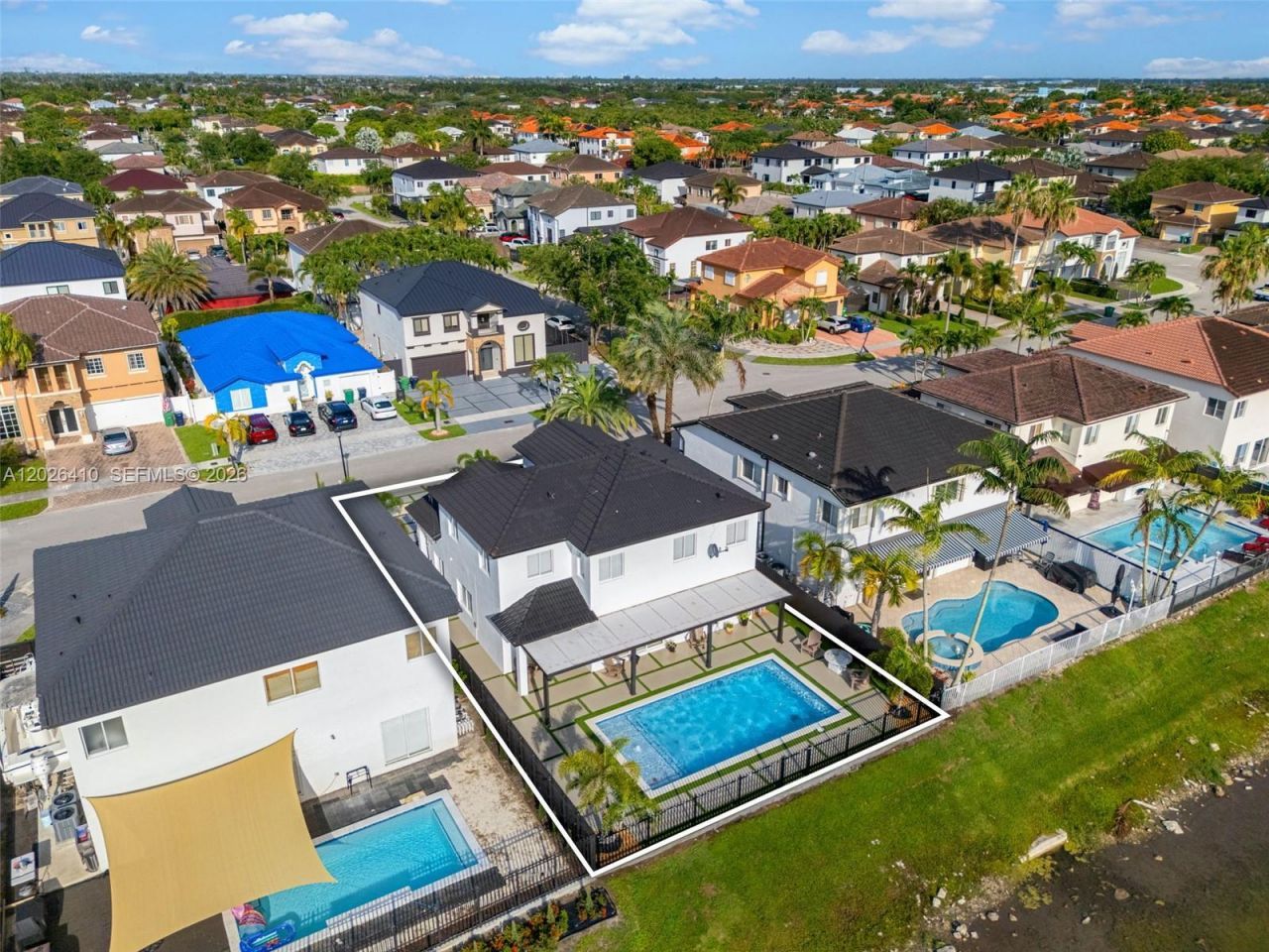 1680 SW 154th Path, Miami, FL 33185 Photo